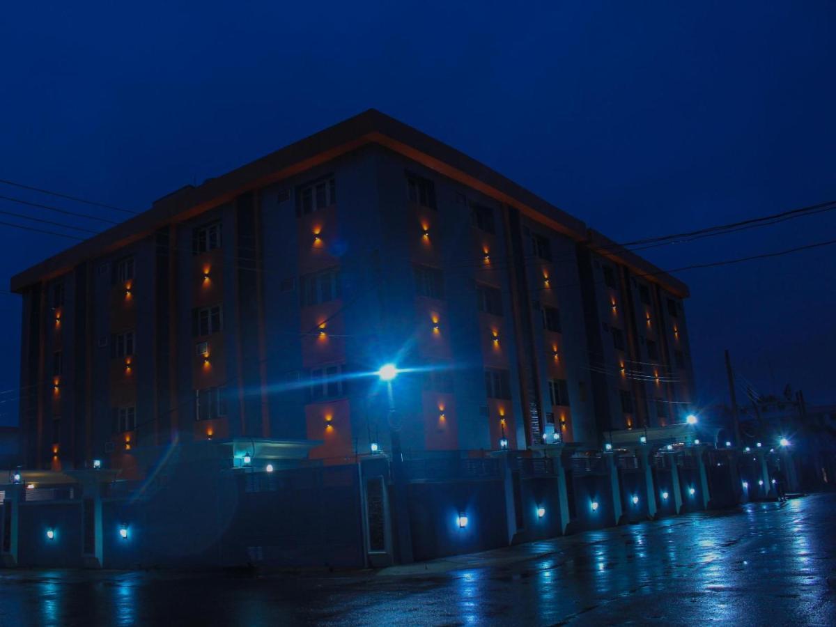 Six Diamond Hotel Ikeja Exterior foto